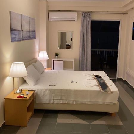 Dina Apartment Athena Bagian luar foto