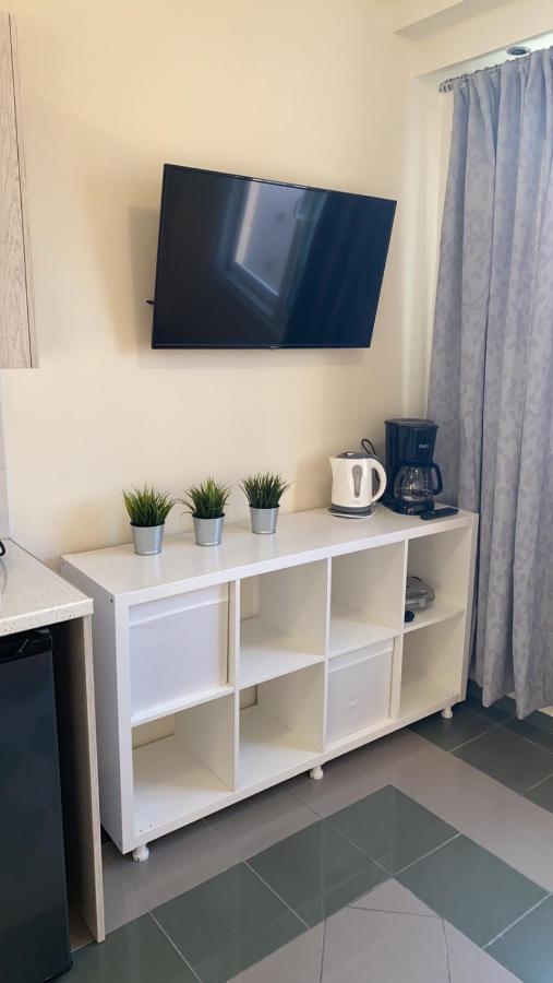 Dina Apartment Athena Bagian luar foto