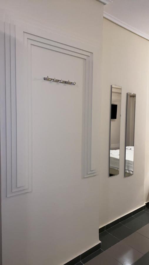 Dina Apartment Athena Bagian luar foto